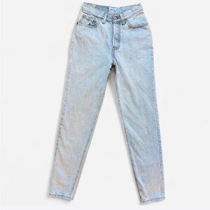 Vintage Levi’s 501 early 90s Light Wash Straight Leg Jeans